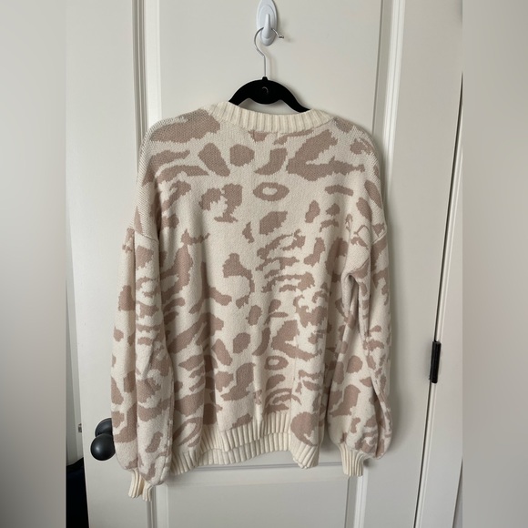 Pink Lily Ivory Leopard Sweater - Picture 3 of 3